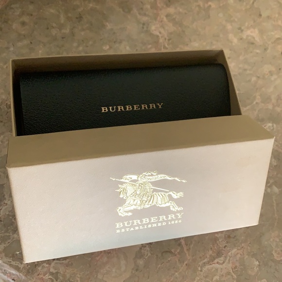 Brand new Square Polarized Sunglasses🔥🔥 - Picture 10 of 11